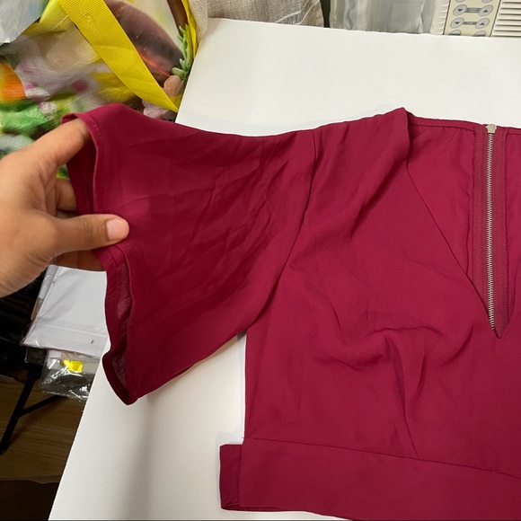 Cranberry red crop zip up blouse batwing sleeve - Picture 2 of 5